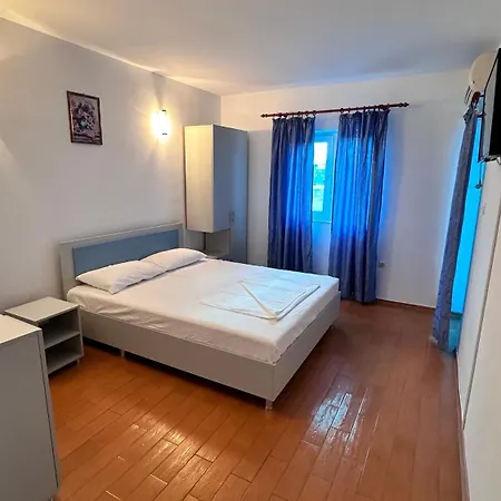 Elada Pansiyon Costinești